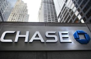 Chase Bank hours. What time does Chase bank close? What time does Chase Bank close?